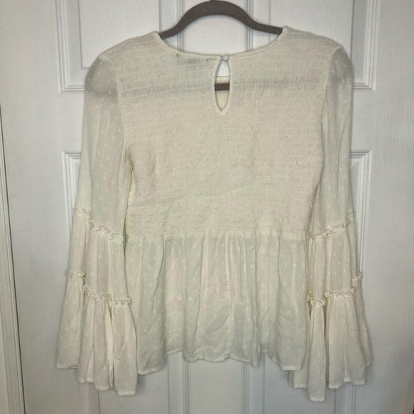 AMERICAN Eagle White Bell Sleeve Flowy Top XS - Picture 4 of 7